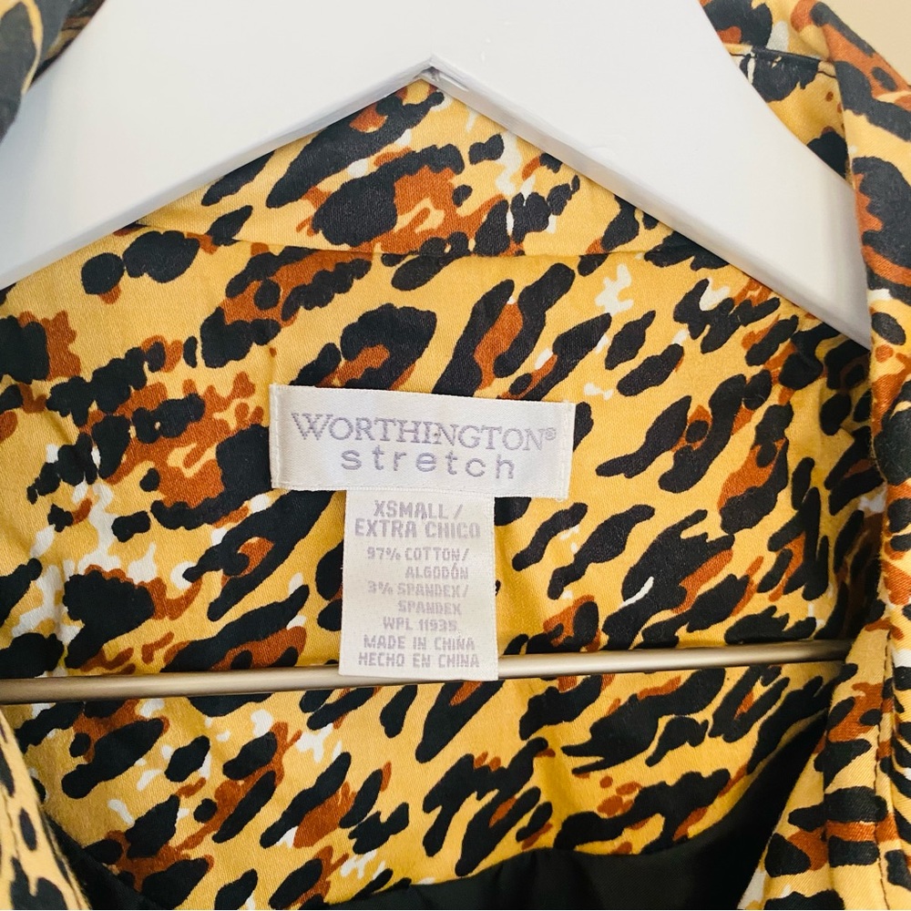 Worthington Stretch Leopard Animal Print Button Down Front Pocket Jacket Size XS - Picture 8 of 9